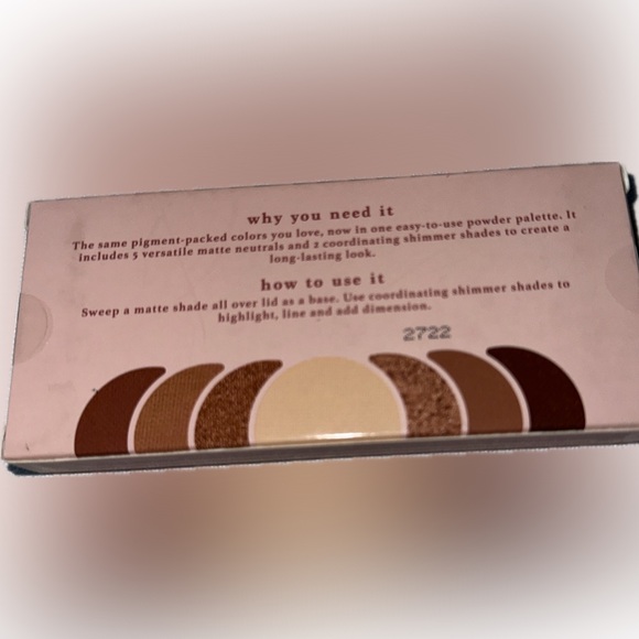 NIB Julep Eyeshadow 101 Pro Powder Palette ROSE GOLD 6 Matte/Shimmer Eyeshadow! - Picture 1 of 3